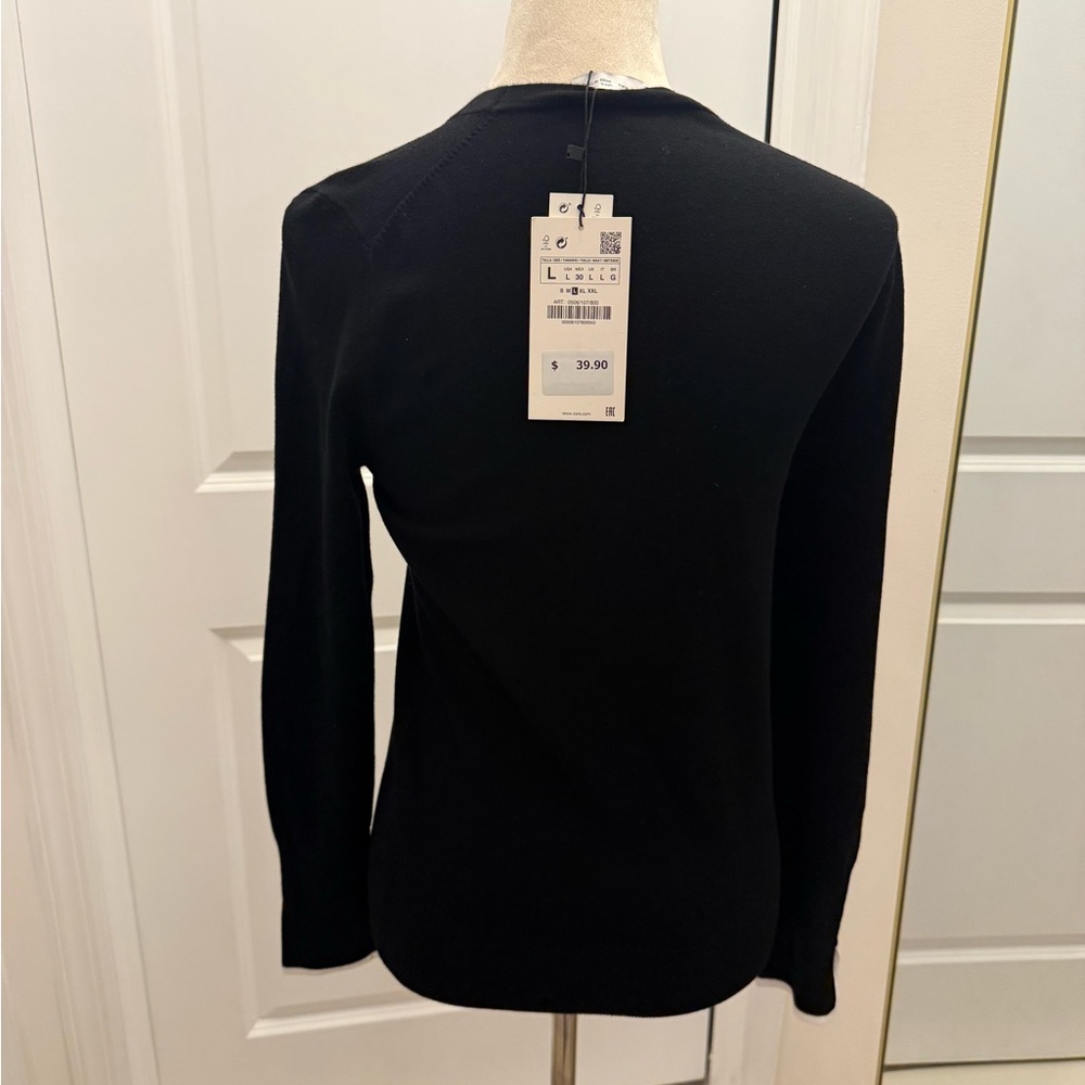 ZARA BLACK KNIT LONG SLEEVE SWEATER WHITE TRIM SLEEVES LARGE NWT - Picture 3 of 11